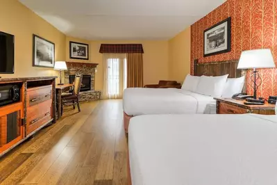 Old Creek Lodge in Gatlinburg