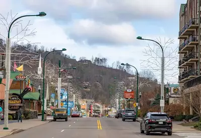 downtown gatlinburg in november