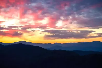 sunrise smoky mountains
