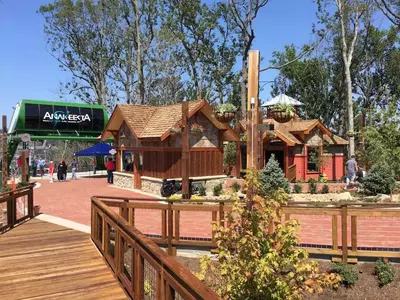 Firefly Village in Anakeesta