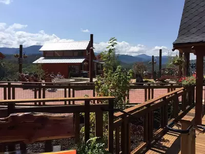 Firefly Village at Anakeesta