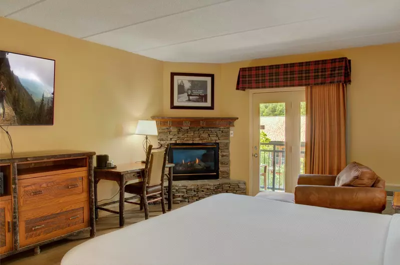 Old Creek Lodge 311--6